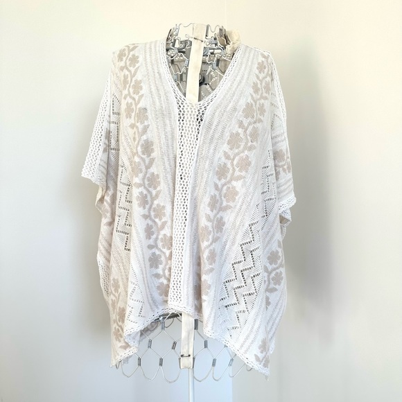 CLUB MONACO Embroidered Knit Poncho/Kimono/Tunic - Picture 2 of 9